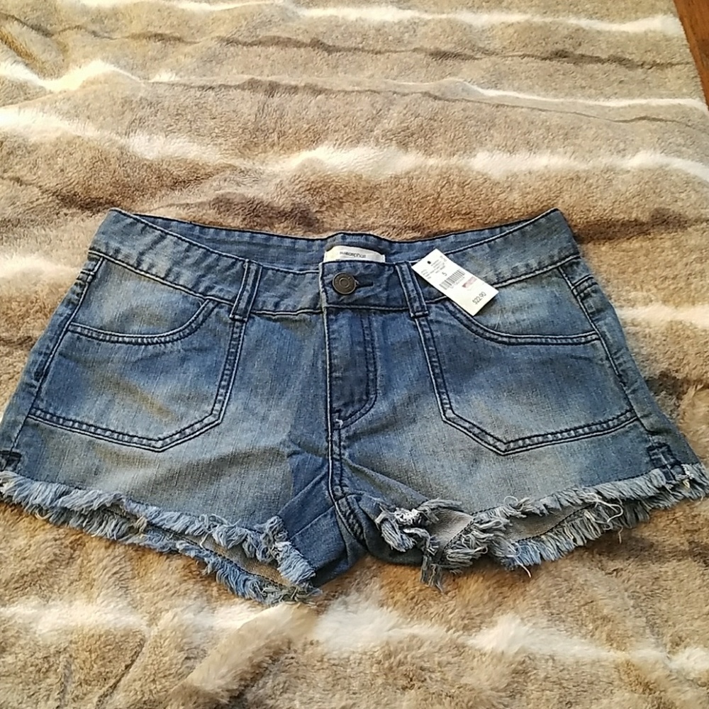 Wet Seal high waist shorts